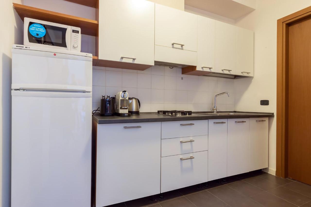 20Mins From Duomo - Renovated Apt Near City Center Apartment Milan Bagian luar foto