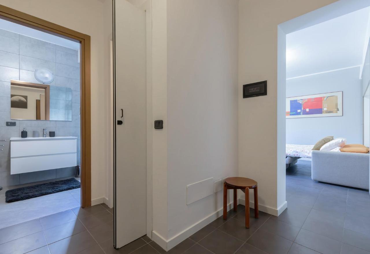 20Mins From Duomo - Renovated Apt Near City Center Apartment Milan Bagian luar foto